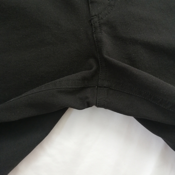 Escada Sport Linda Straight Leg Black Jeans GE 36 (6 US) - Picture 8 of 16